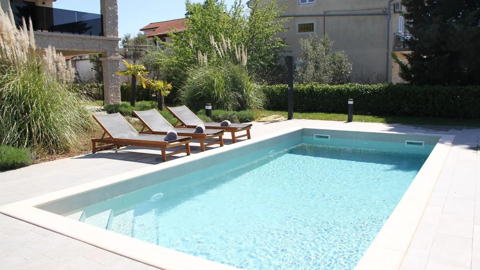 Villa Magneli Brzac